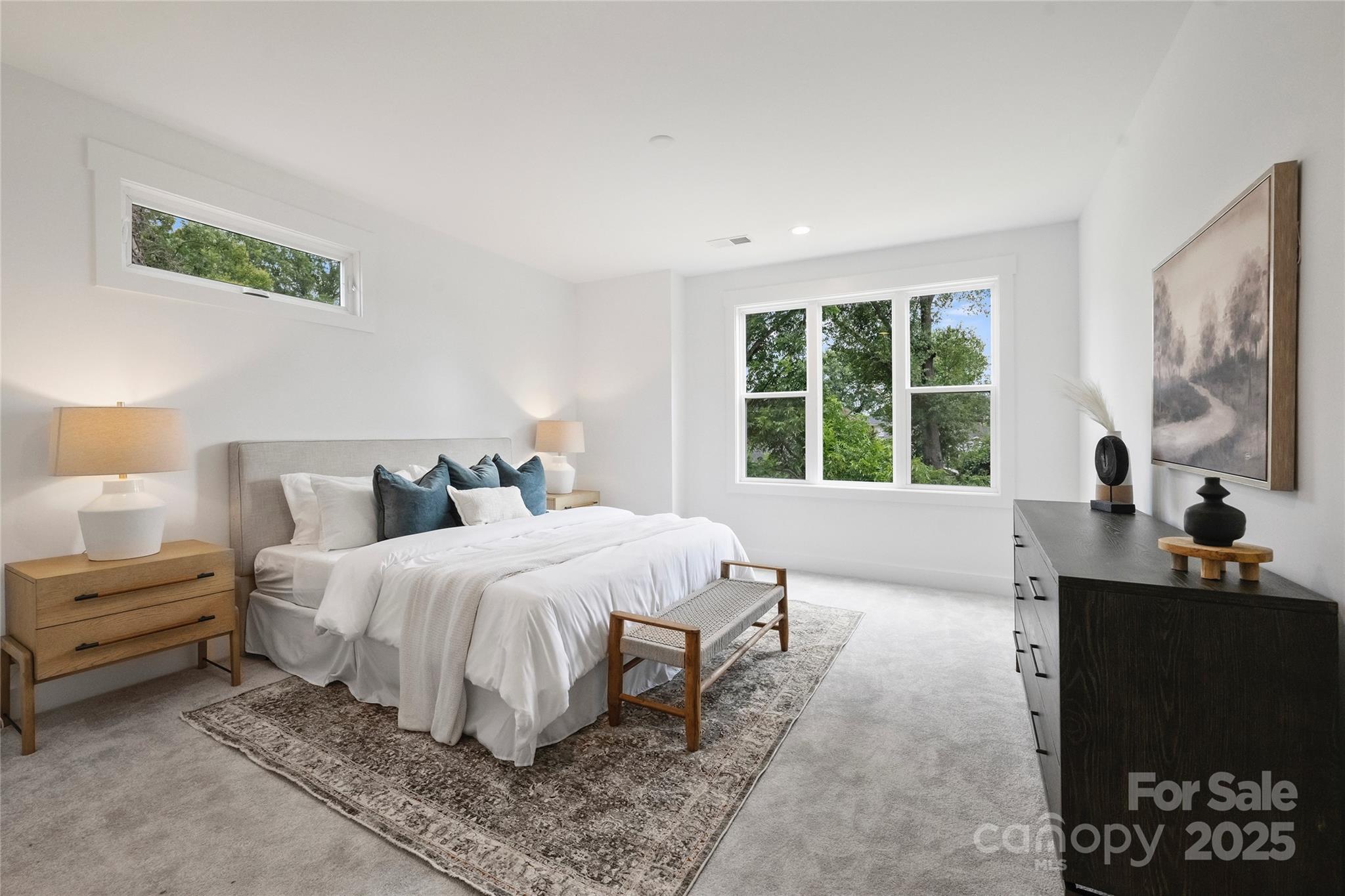 209 Coxe Avenue Unit: B