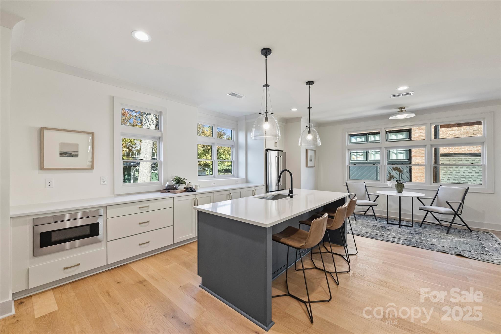 1724 Belvedere Avenue