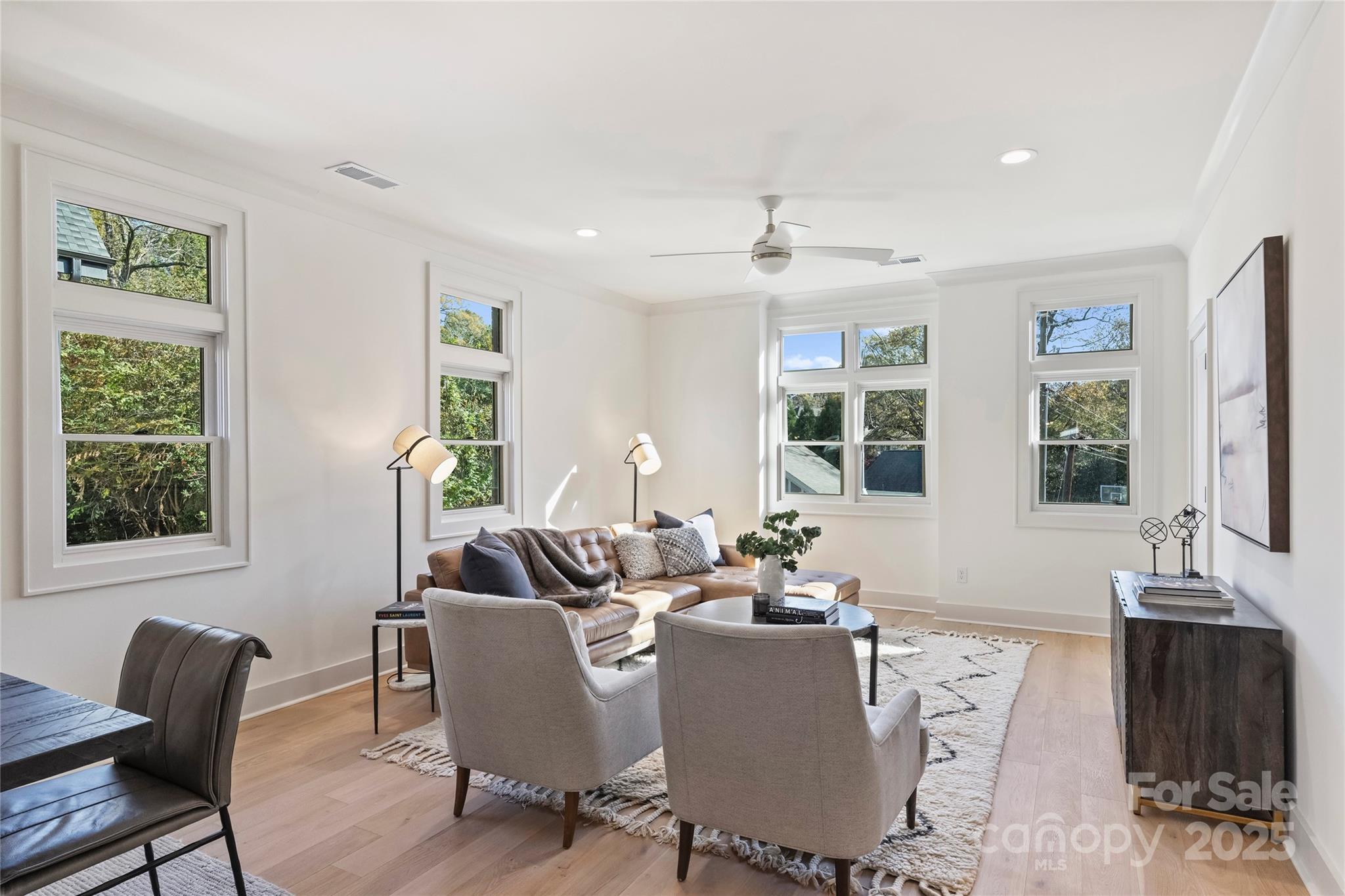 1724 Belvedere Avenue