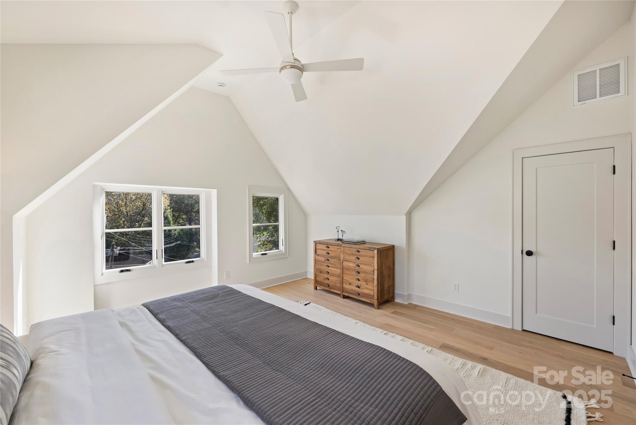 1724 Belvedere Avenue