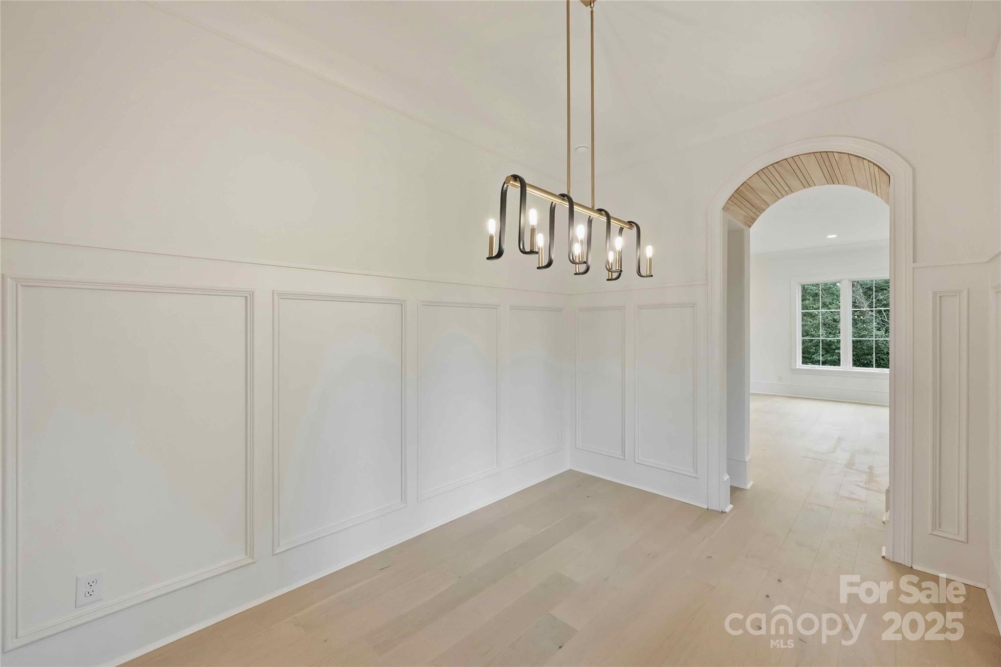 7010 Chateau Bordeaux Lane