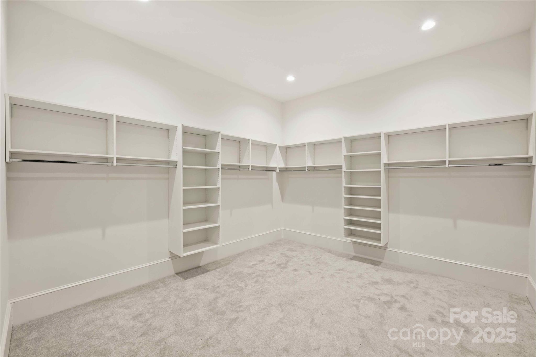 7010 Chateau Bordeaux Lane