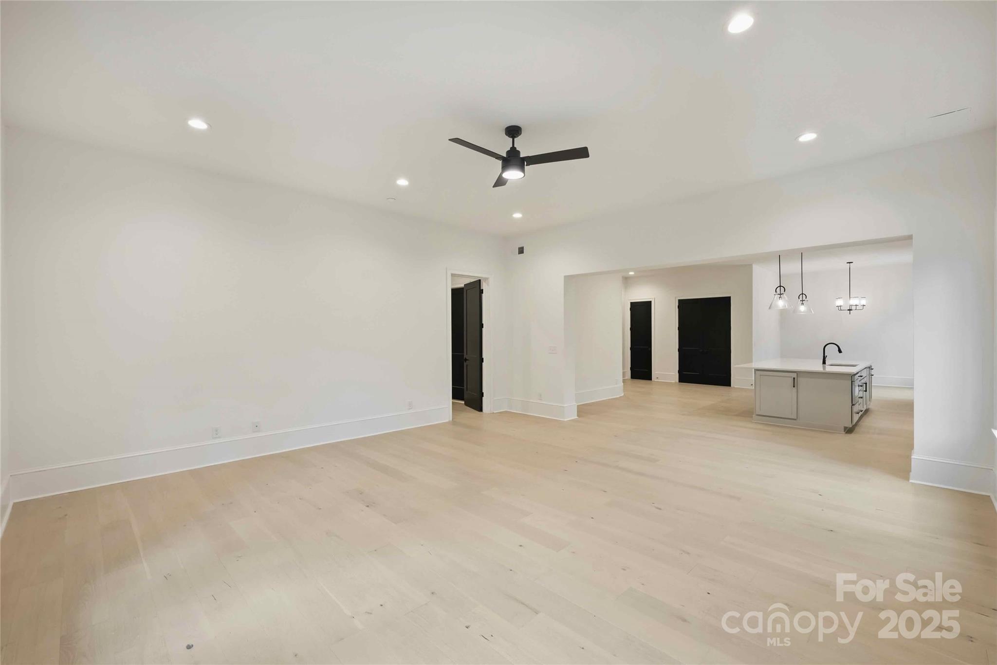 7010 Chateau Bordeaux Lane