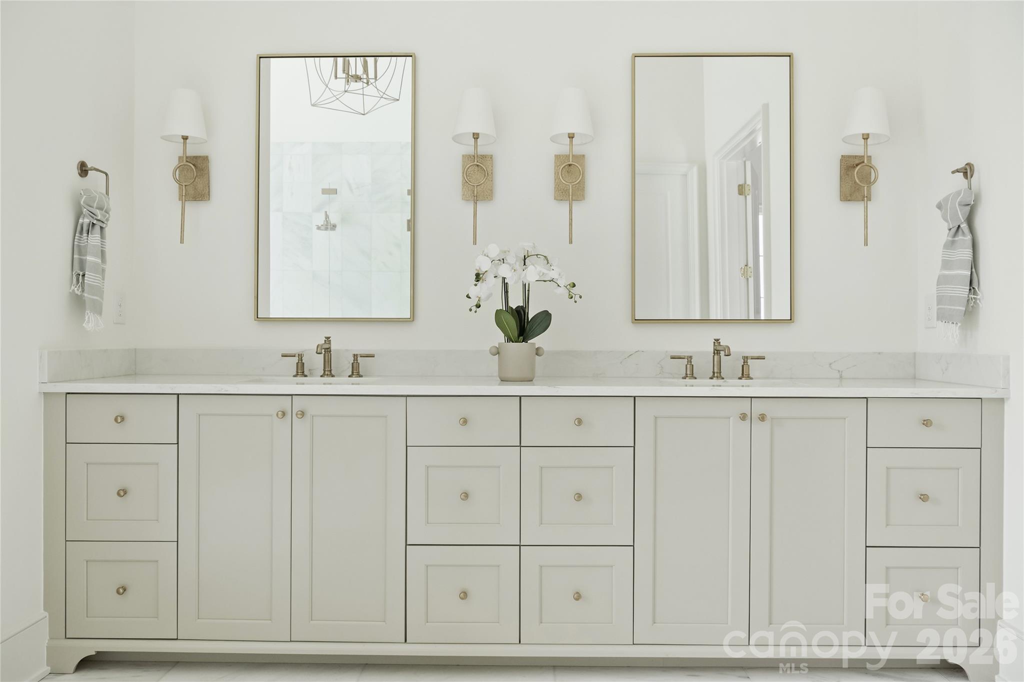 2739 Idlewood Circle