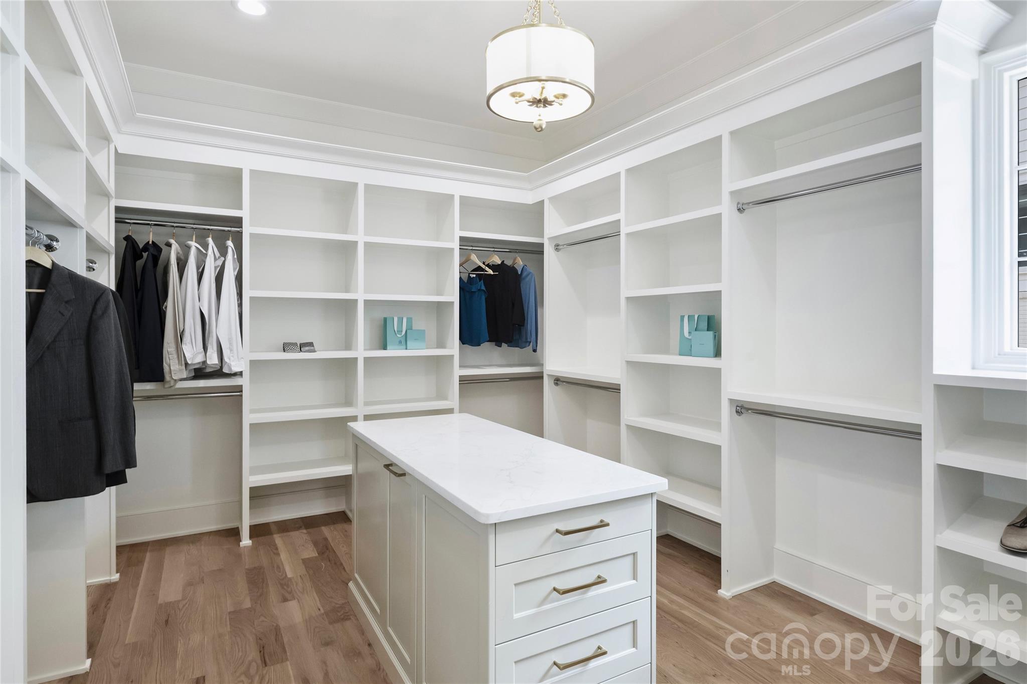 2739 Idlewood Circle