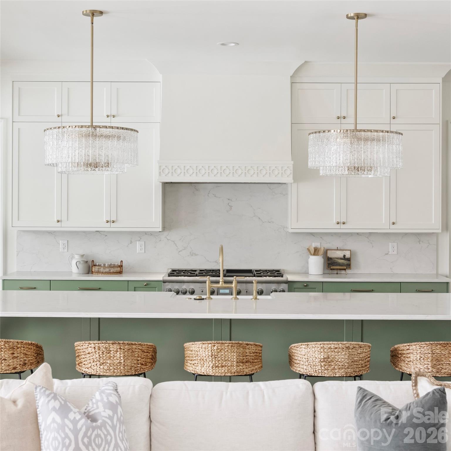 2739 Idlewood Circle