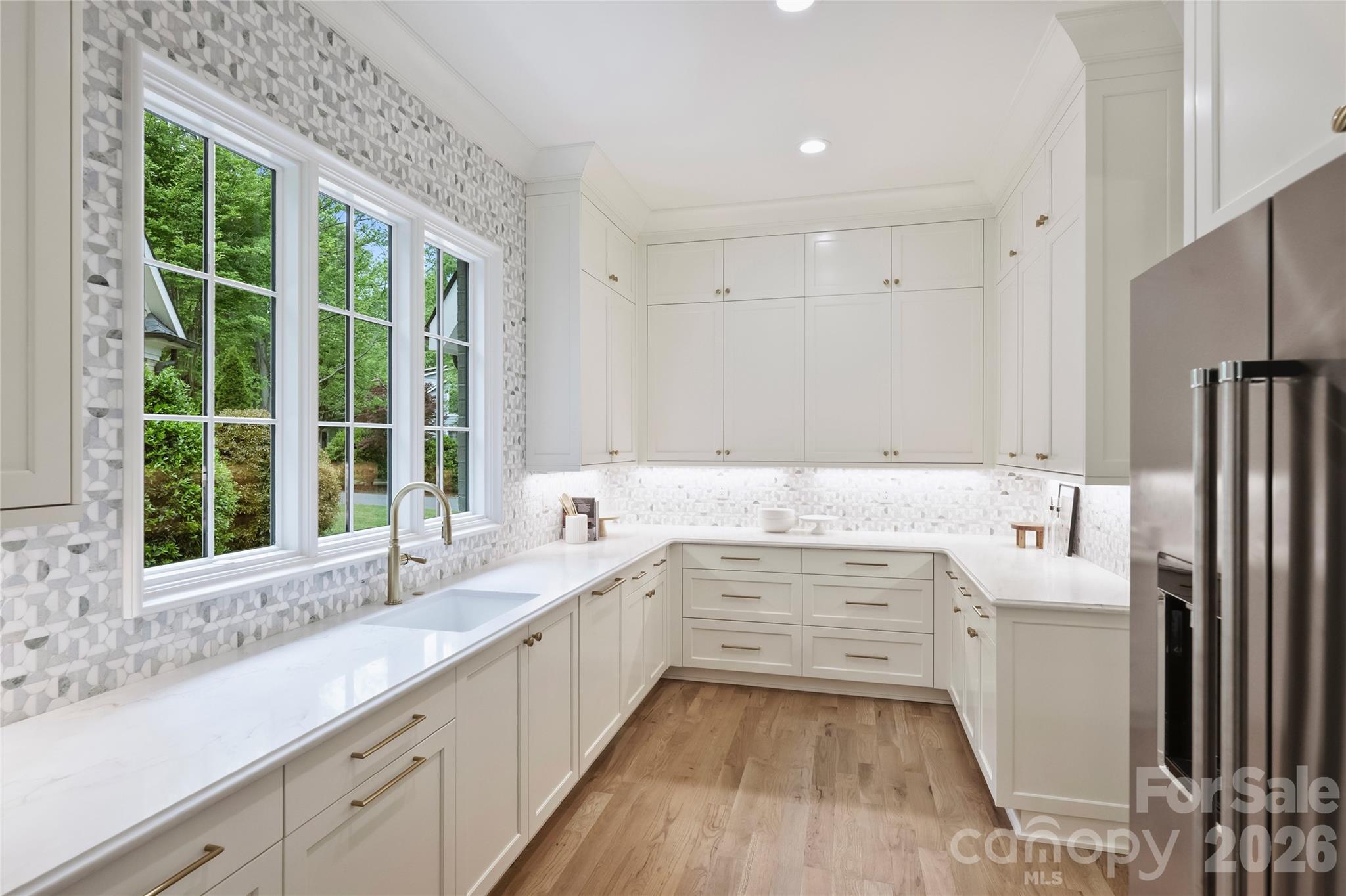 2739 Idlewood Circle