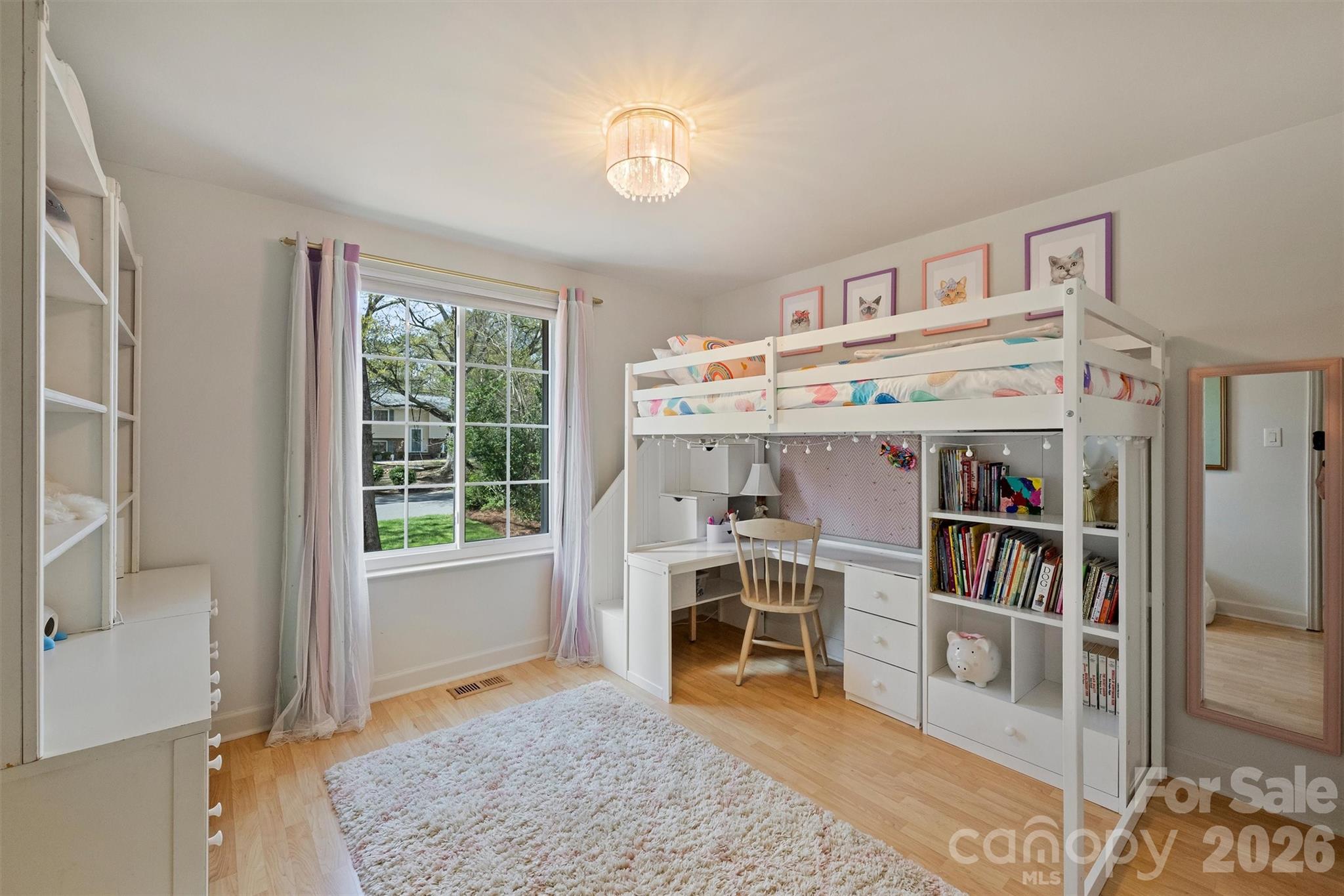 6021 Carpenter Drive