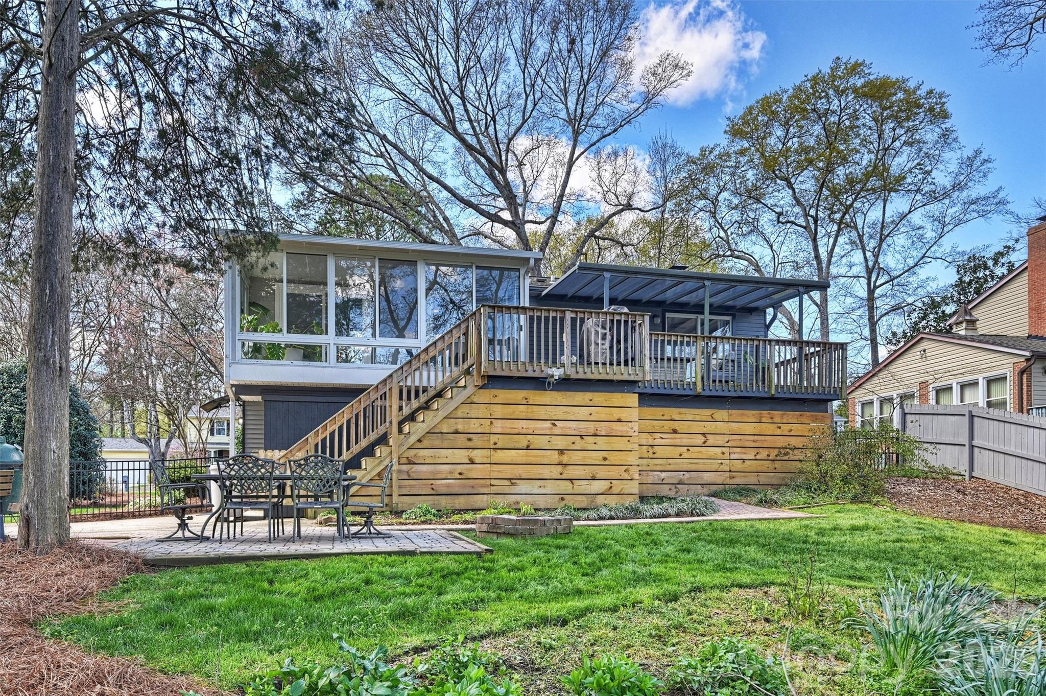 6021 Carpenter Drive