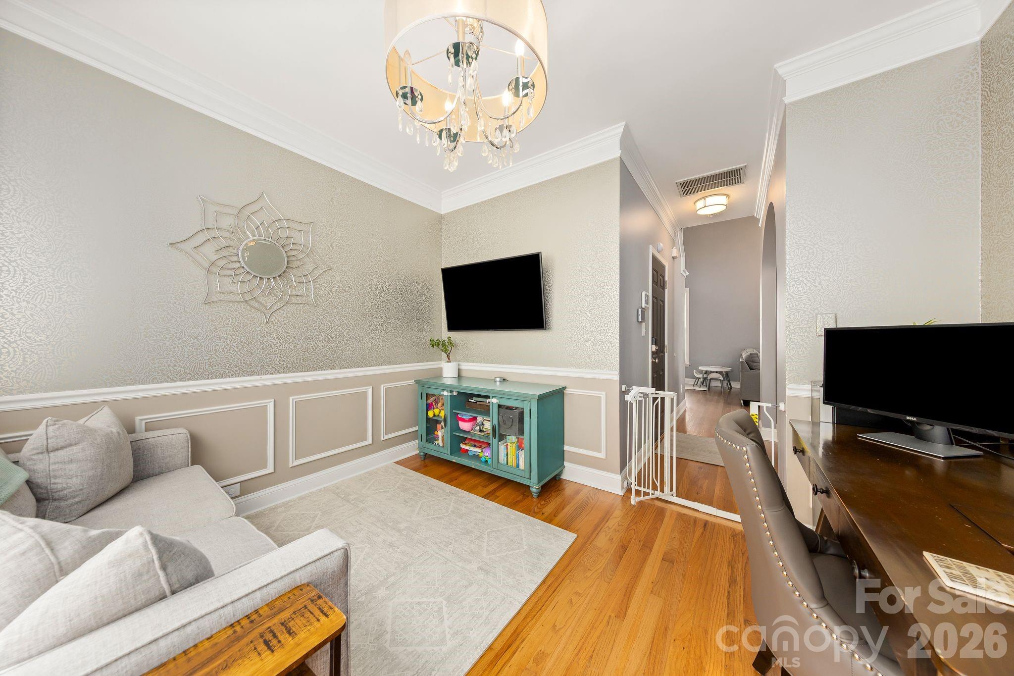 2112 Sablewood Drive