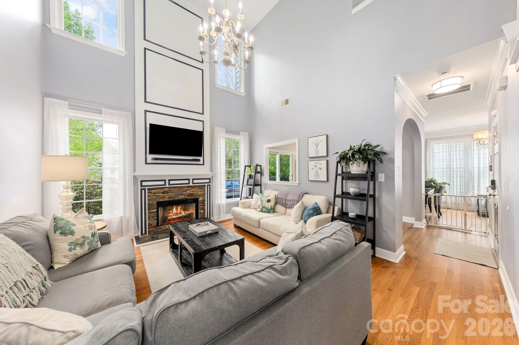 2112 Sablewood Drive