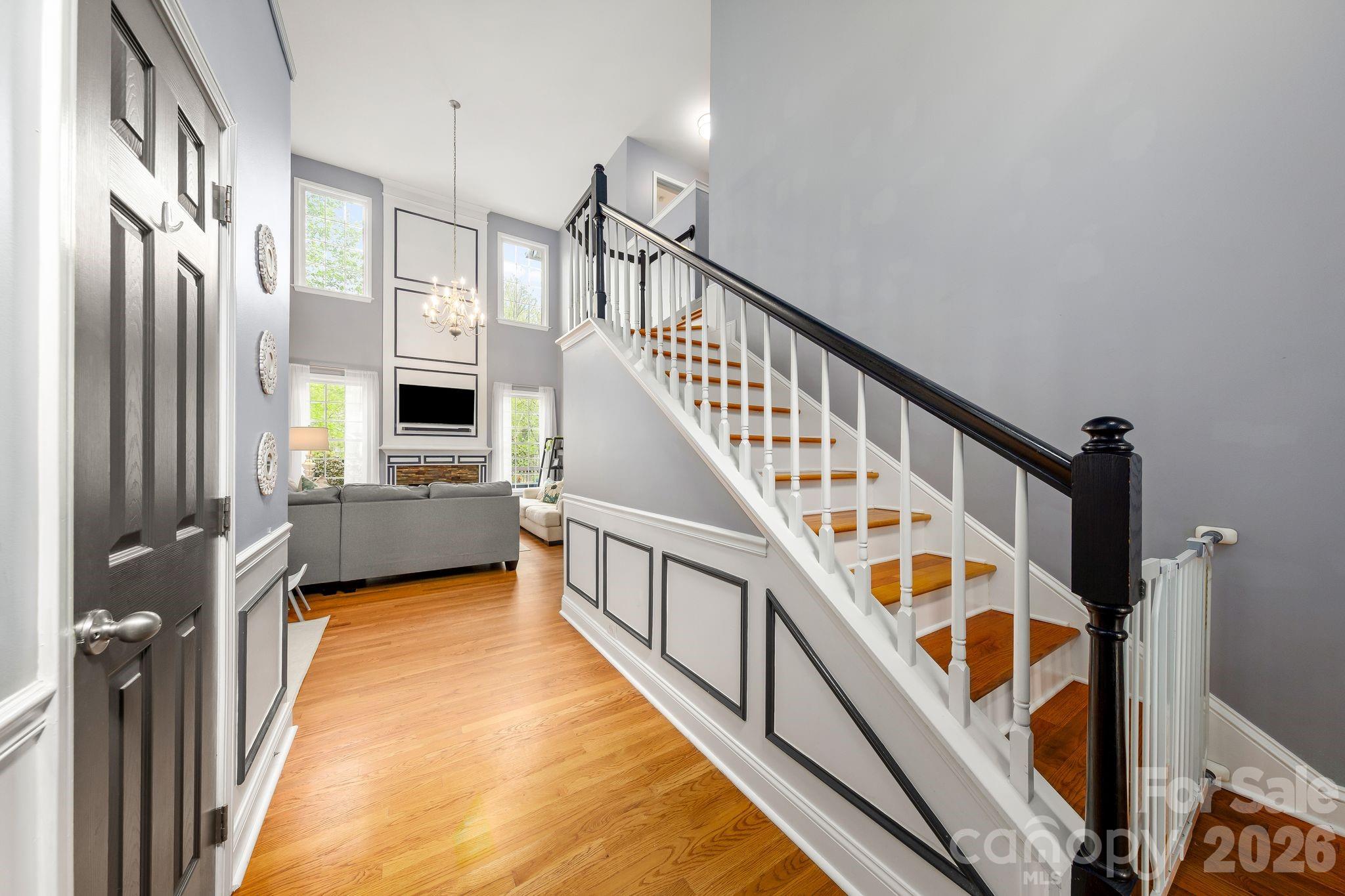 2112 Sablewood Drive