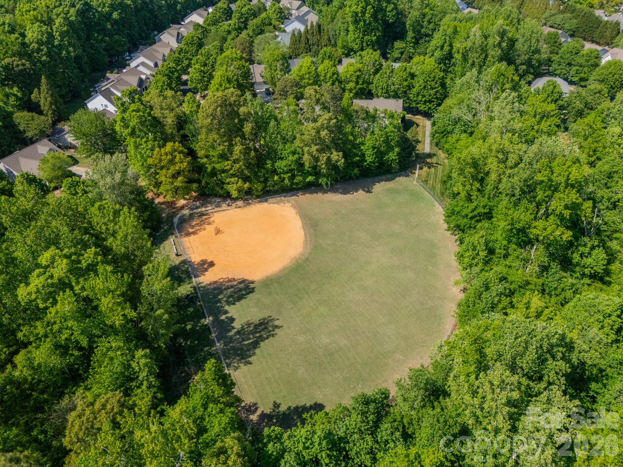 1204 Woodglen Lane