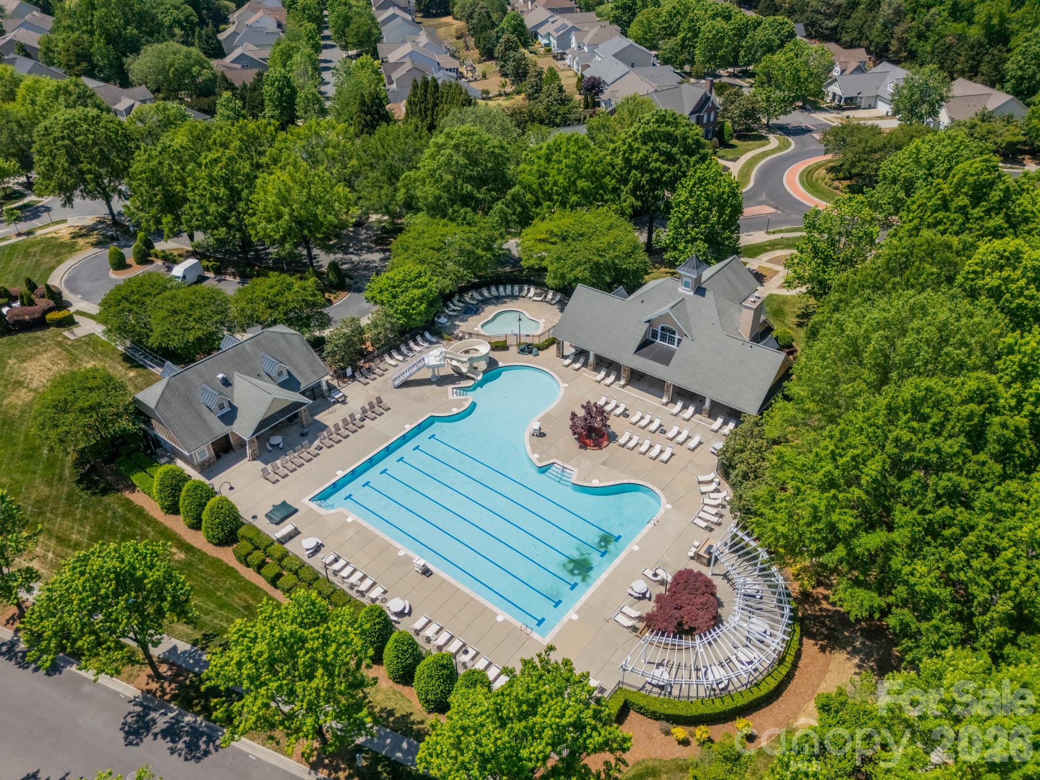1204 Woodglen Lane