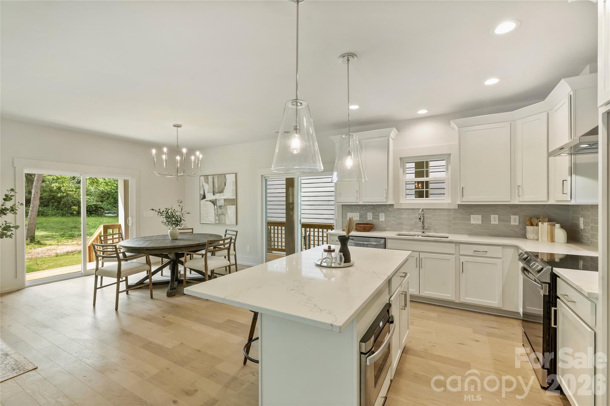 201 Coxe Avenue