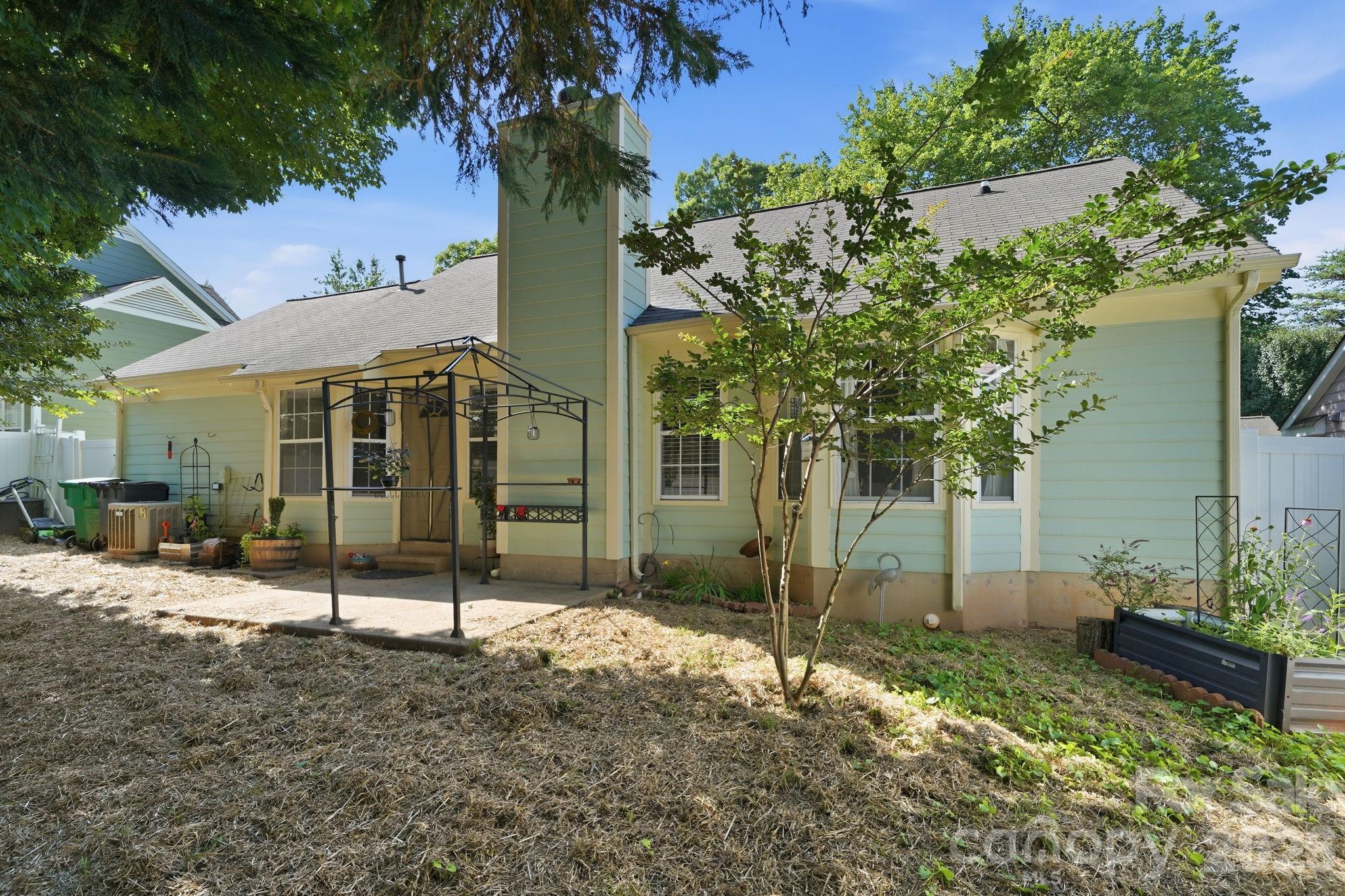 5701 Ebley Lane