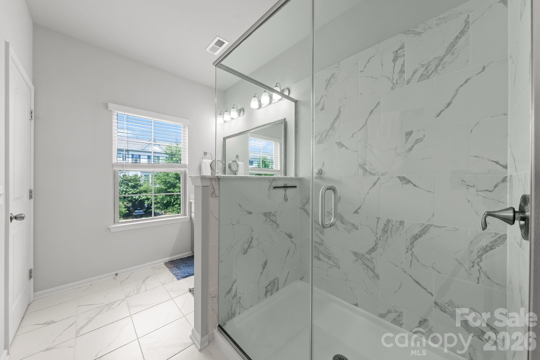 9432 Ainslie Downs Street