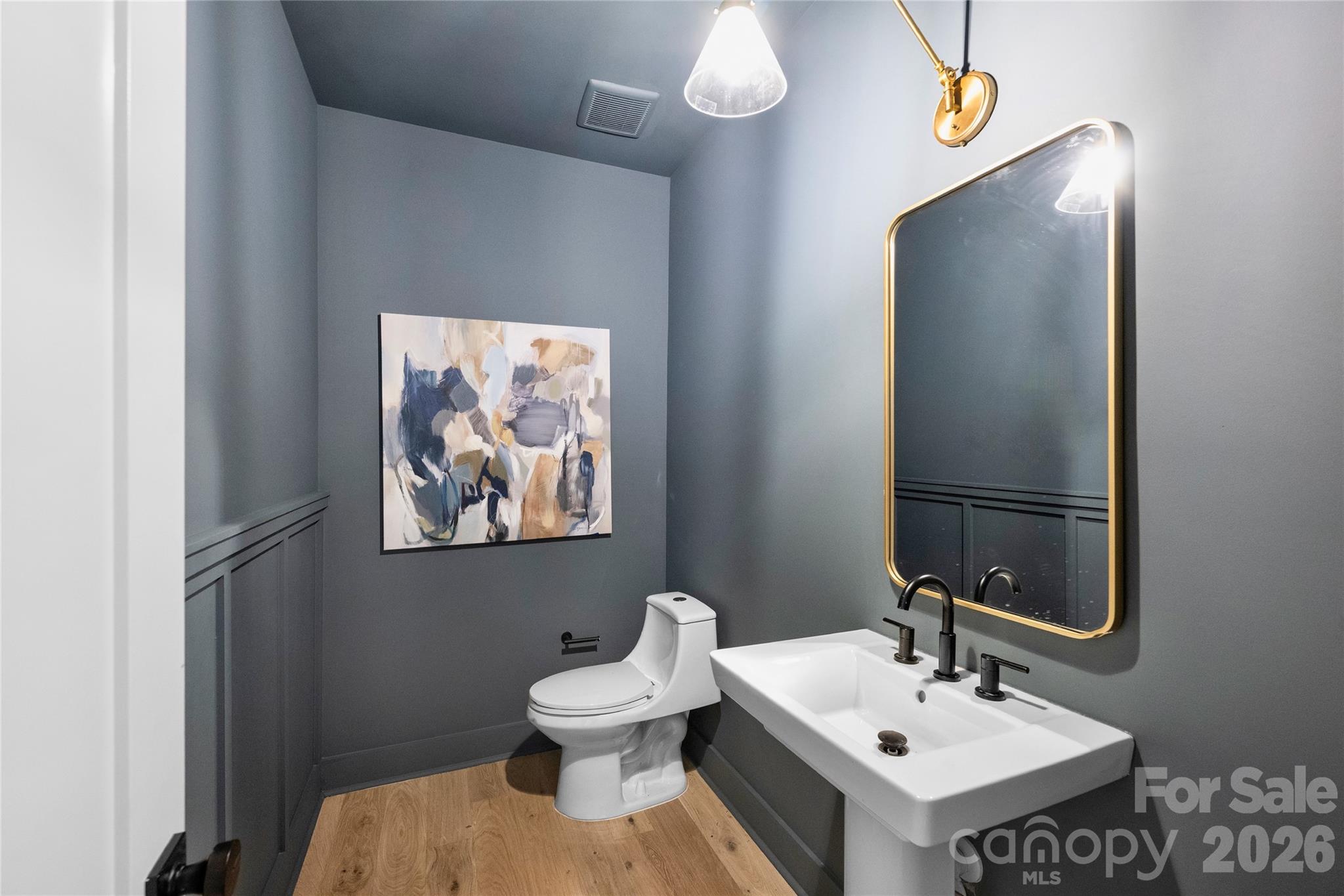 3143 Colyer Place