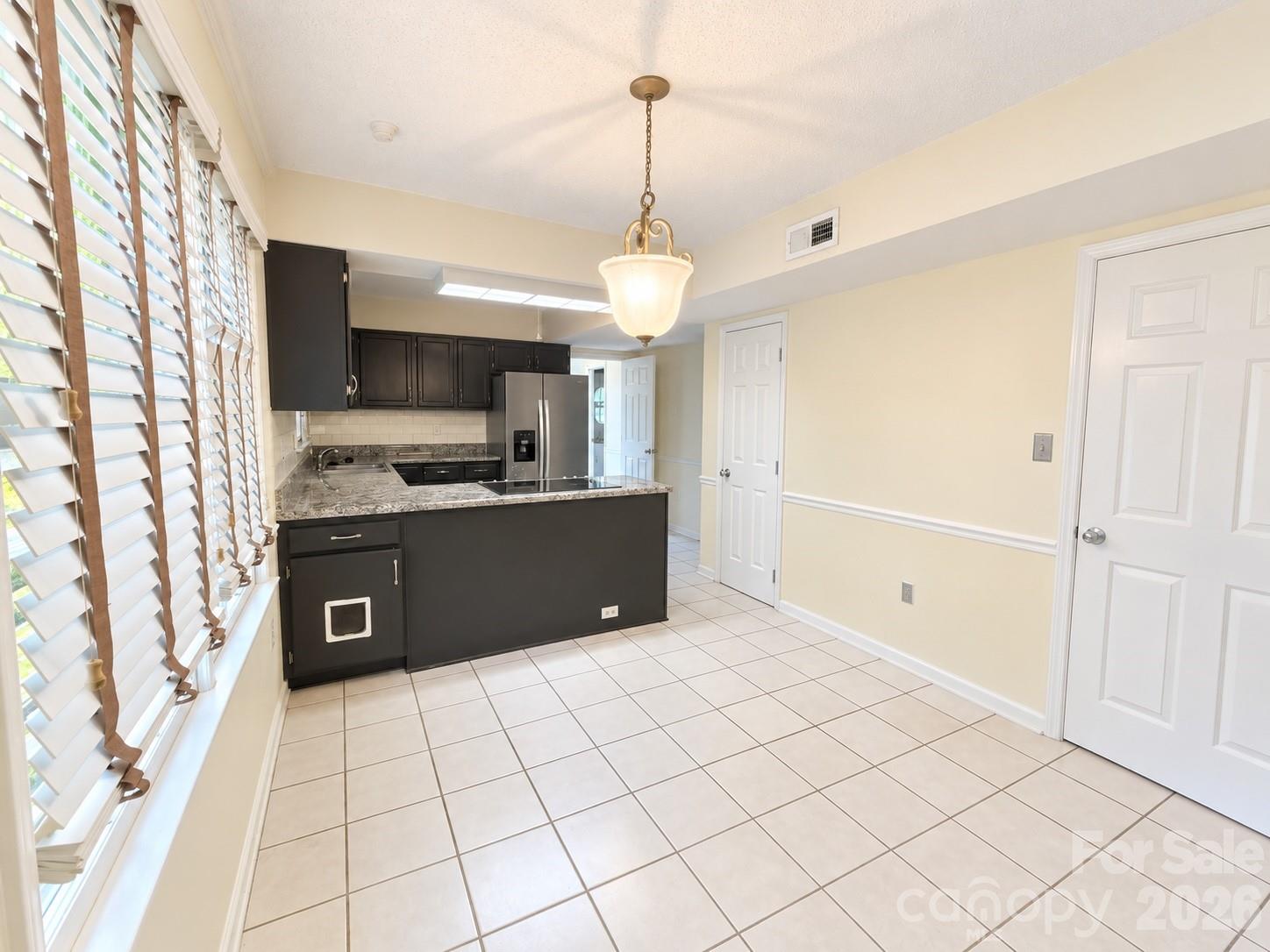 1425 Longbrook Drive