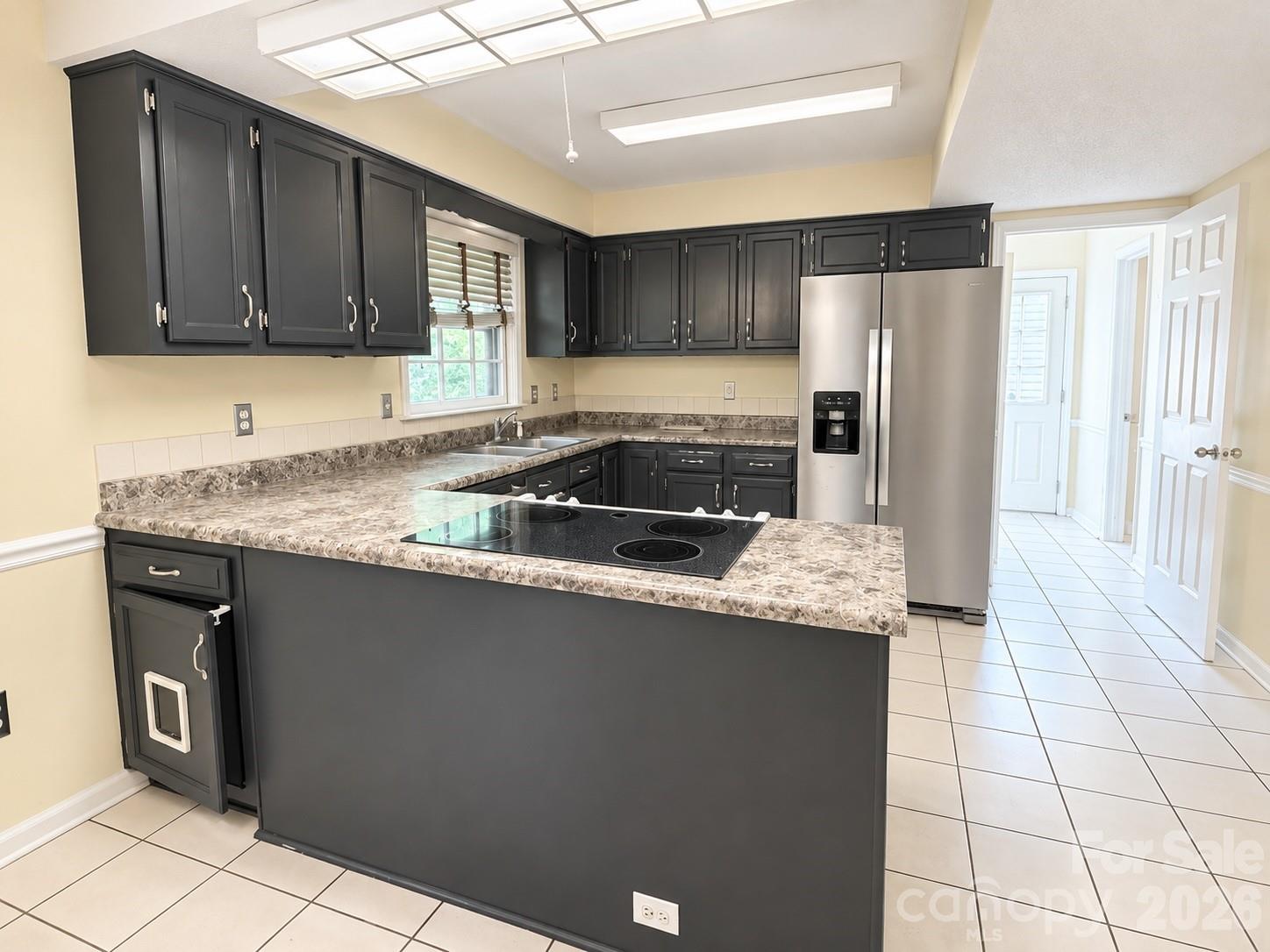 1425 Longbrook Drive
