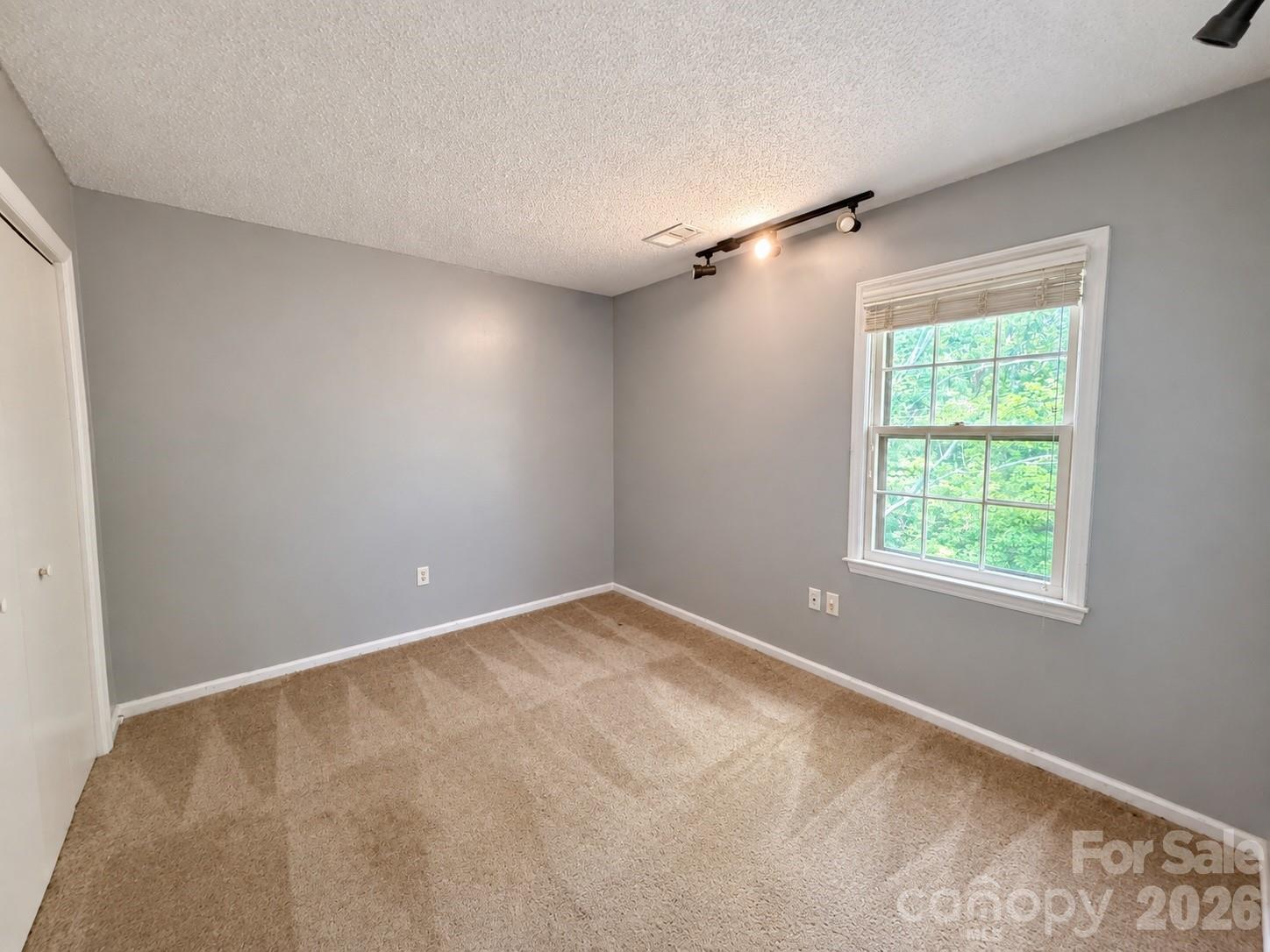 1425 Longbrook Drive