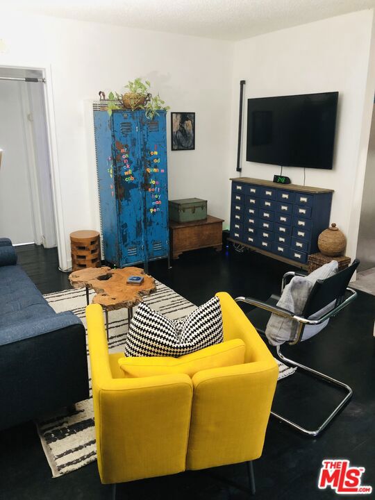 815 Pacific Avenue Unit: 9