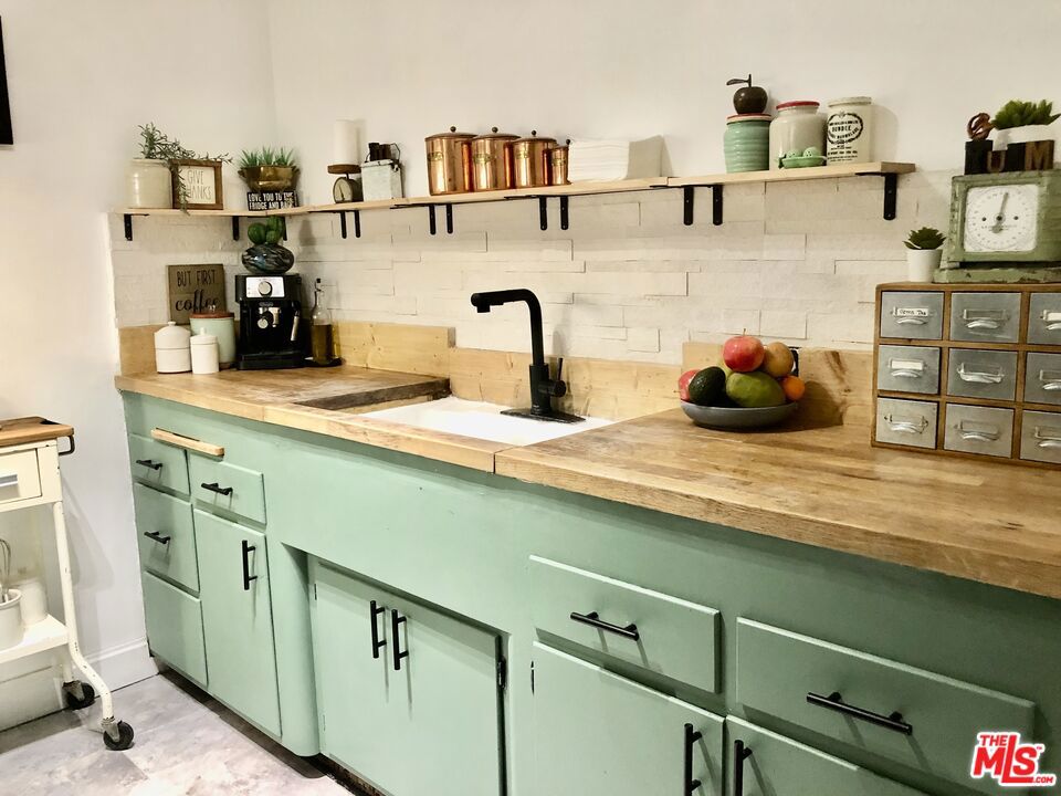 815 Pacific Avenue Unit: 9