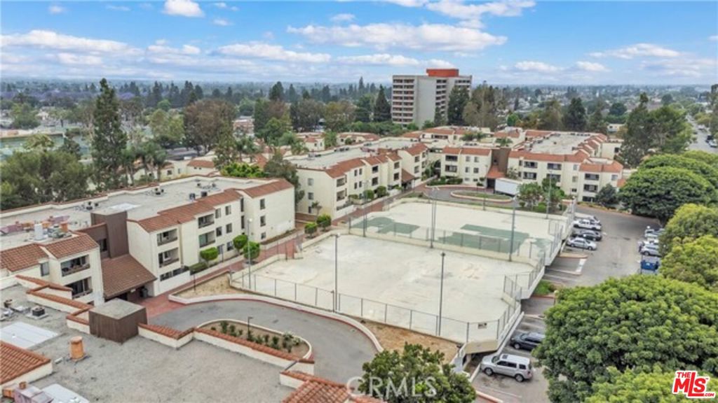 700 W 3rd Street A219