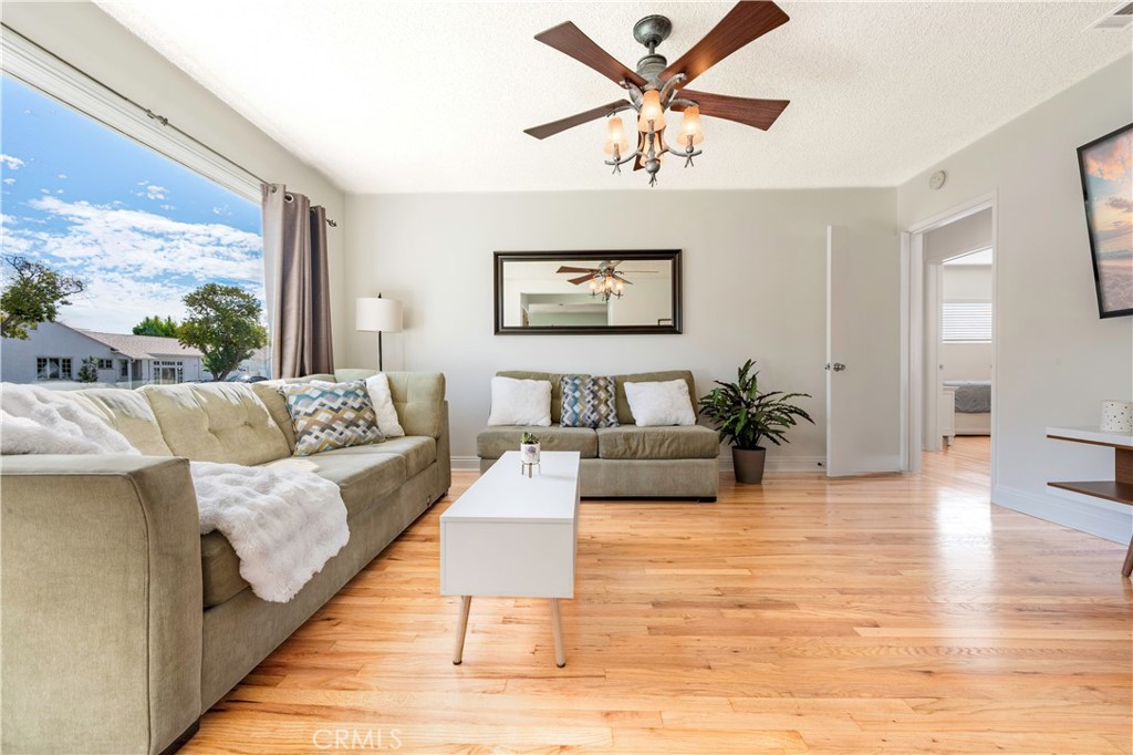 6923 E Keynote Street