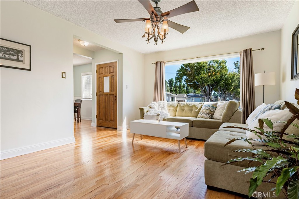 6923 E Keynote Street