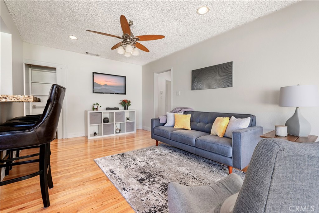 6923 E Keynote Street