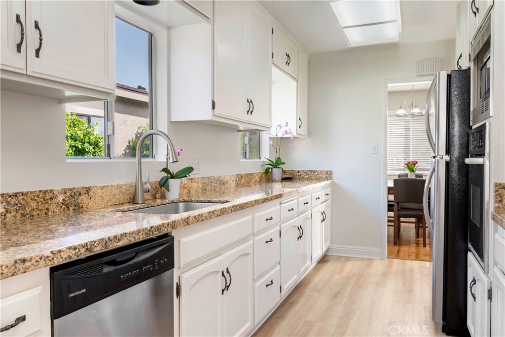 6923 E Keynote Street