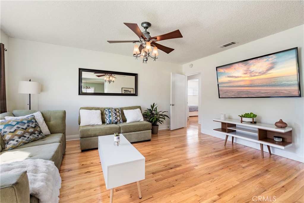 6923 E Keynote Street