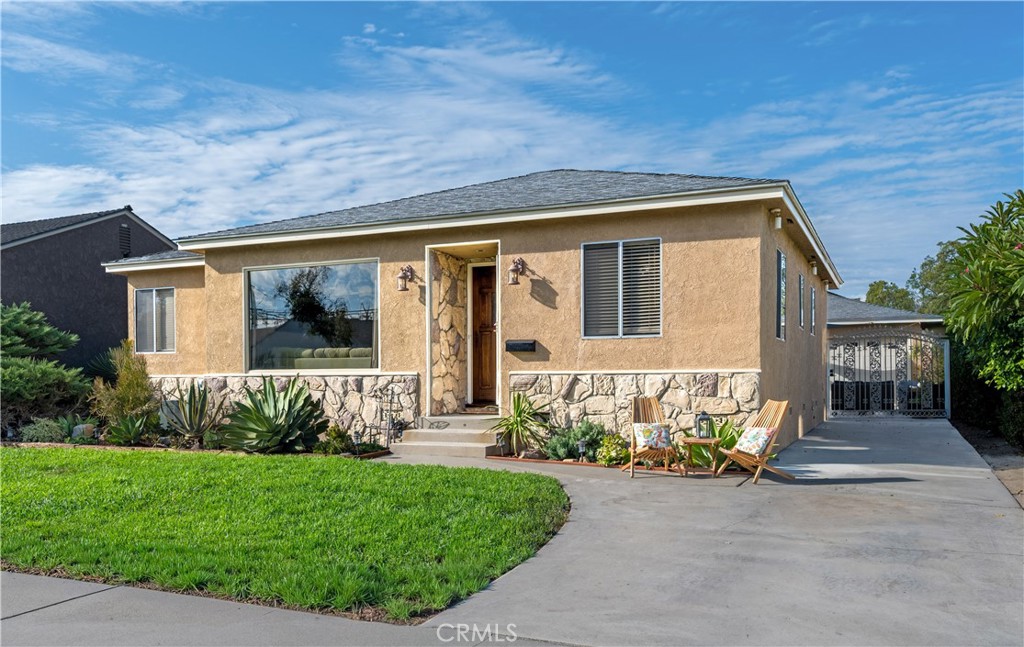 6923 E Keynote Street