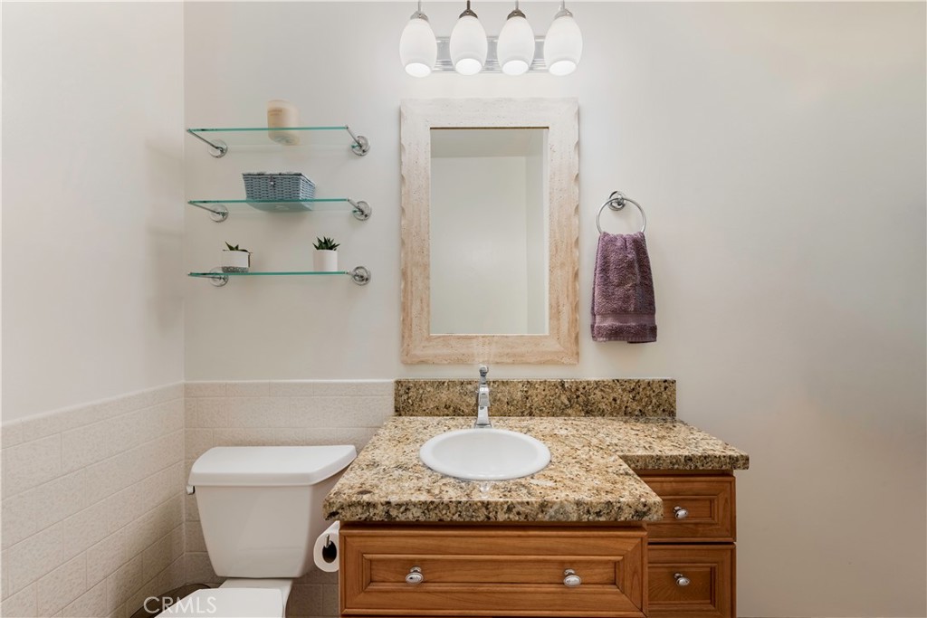 6923 E Keynote Street