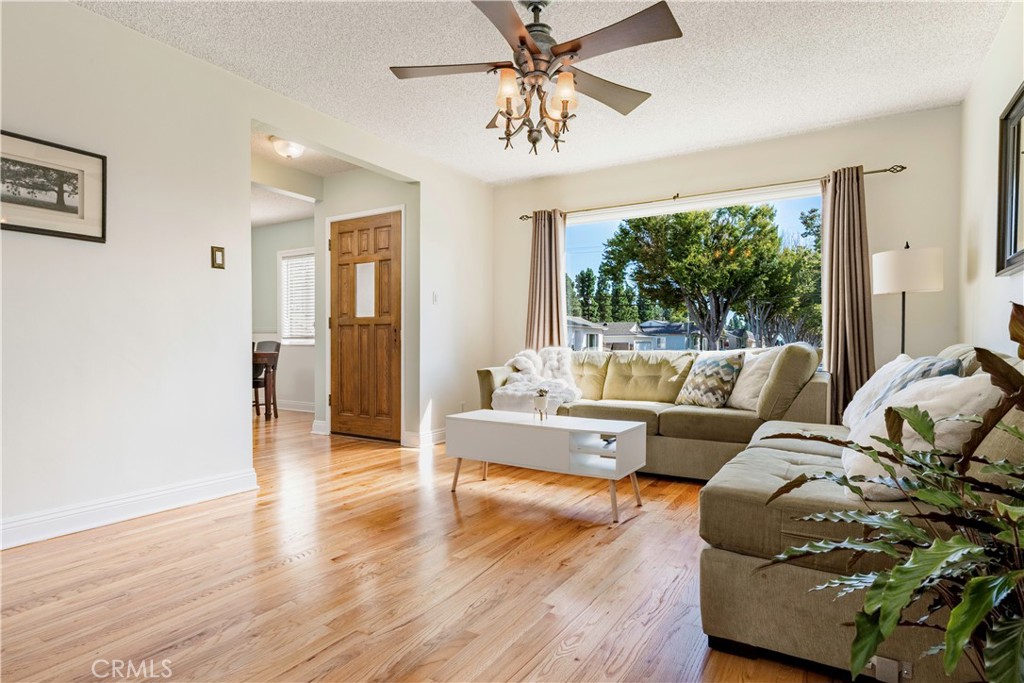 6923 E Keynote Street