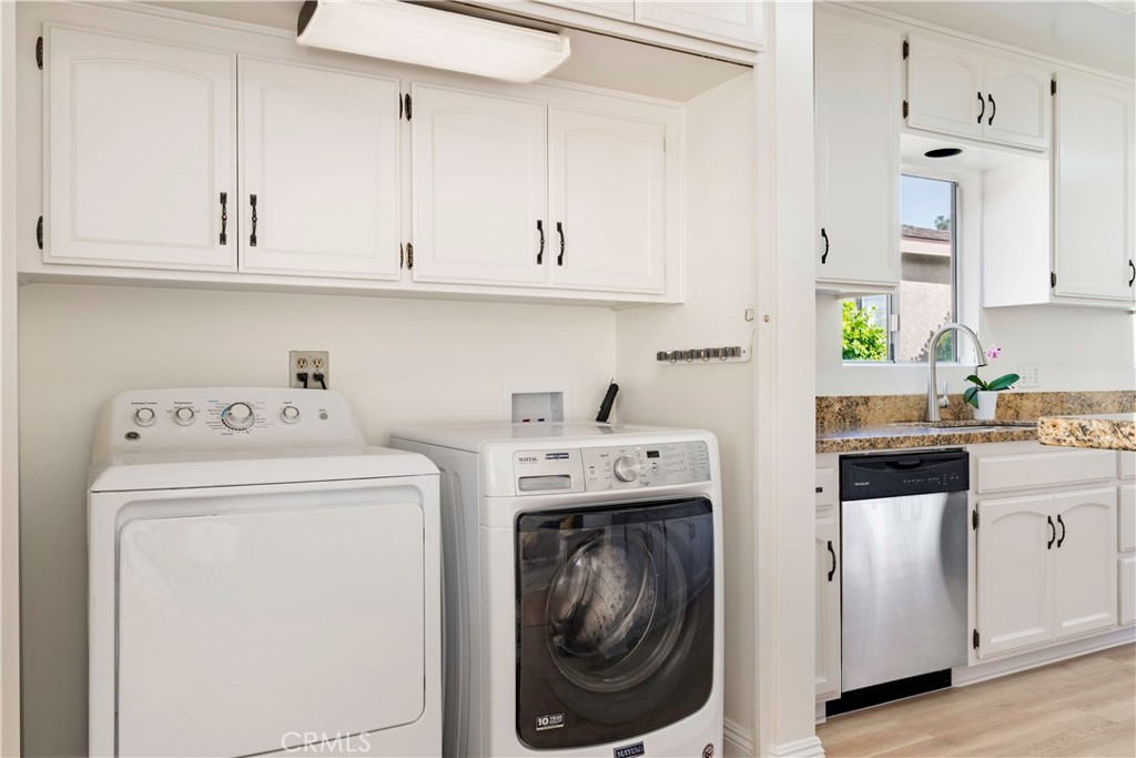 6923 E Keynote Street