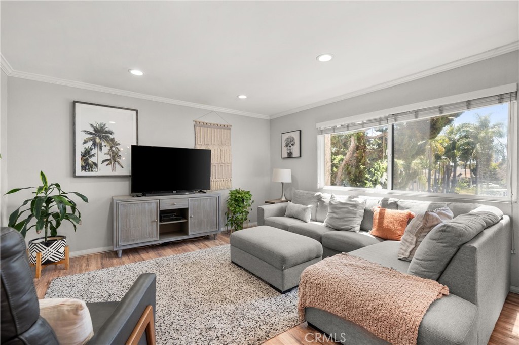 353 N Colorado Place 201