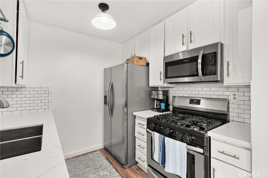 353 N Colorado Place 201