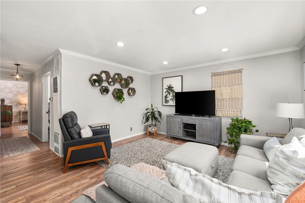 353 N Colorado Place 201