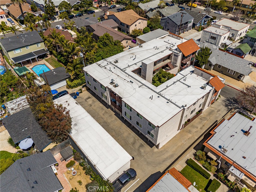 353 N Colorado Place 201