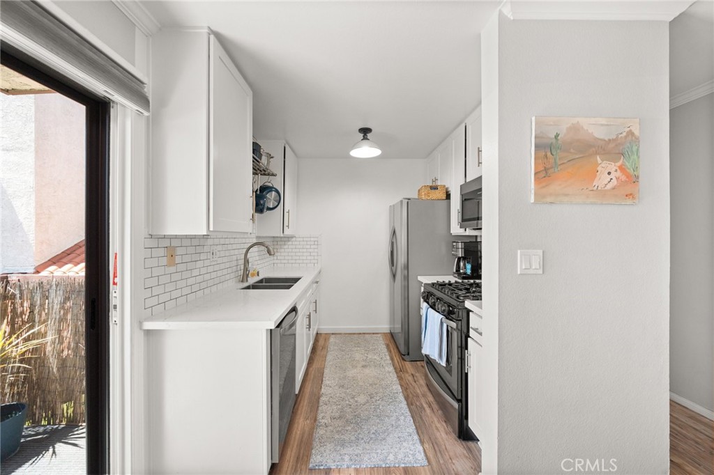 353 N Colorado Place 201