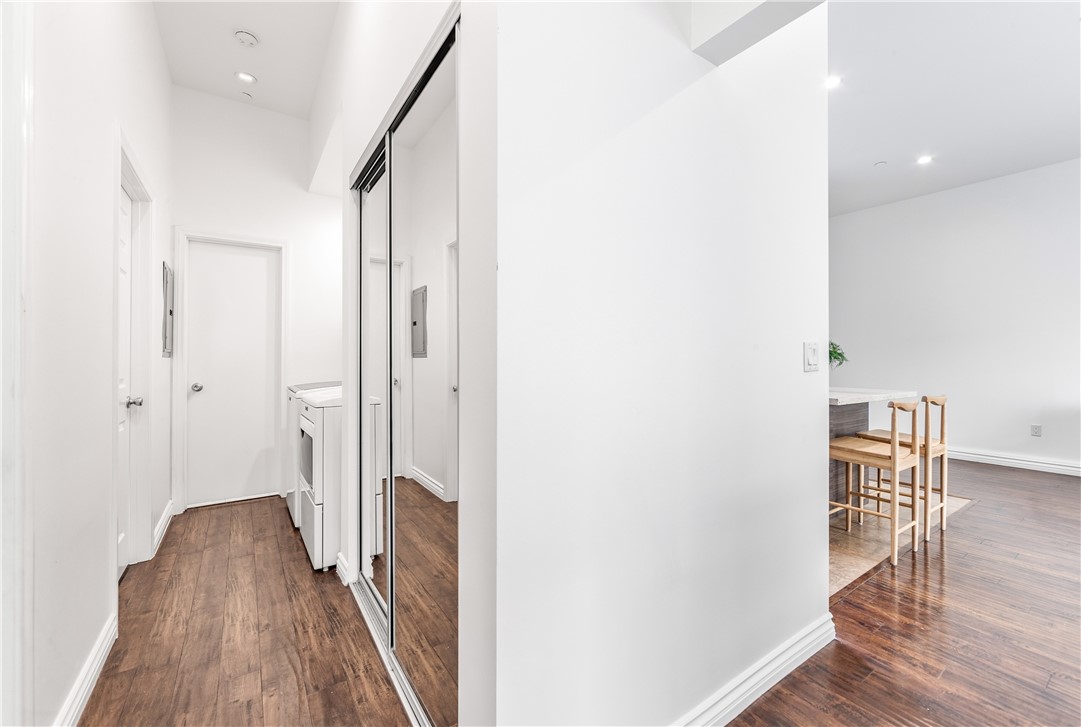 3627 E Vermont Street