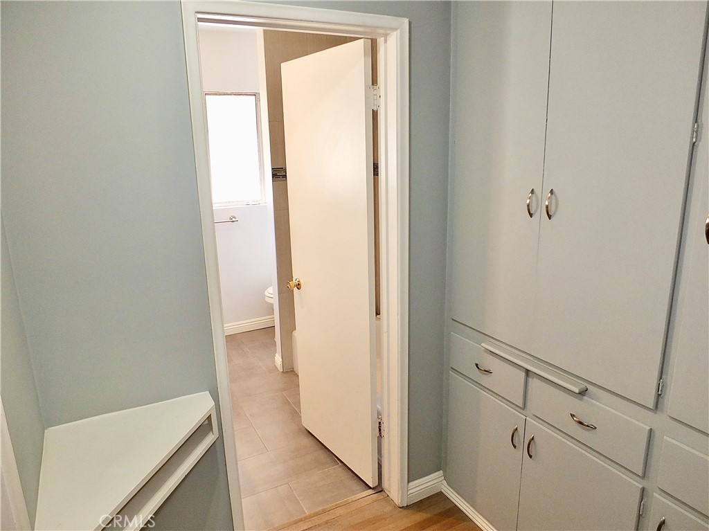 3042 E 3rd Street 15