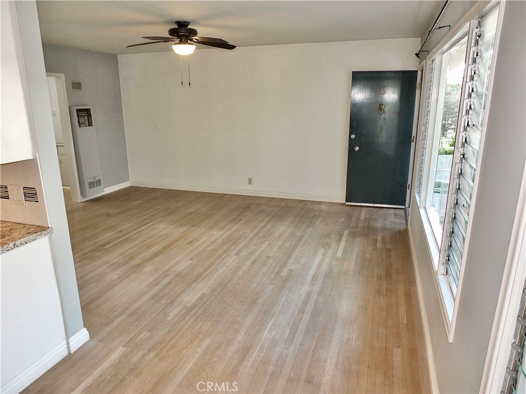 3042 E 3rd Street 15