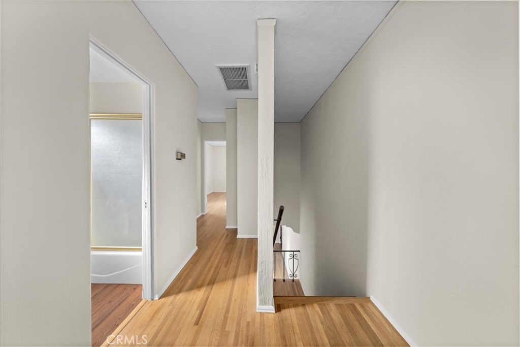 3736 Cerritos Avenue