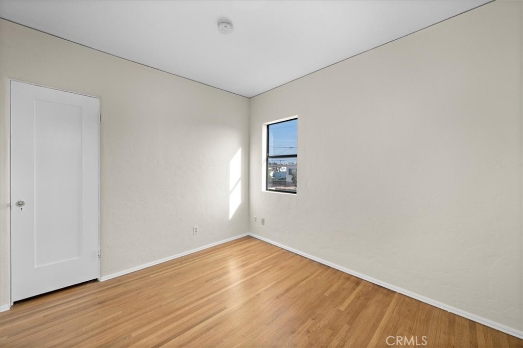 3736 Cerritos Avenue