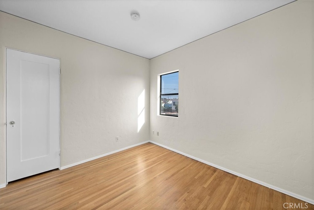 3736 Cerritos Avenue