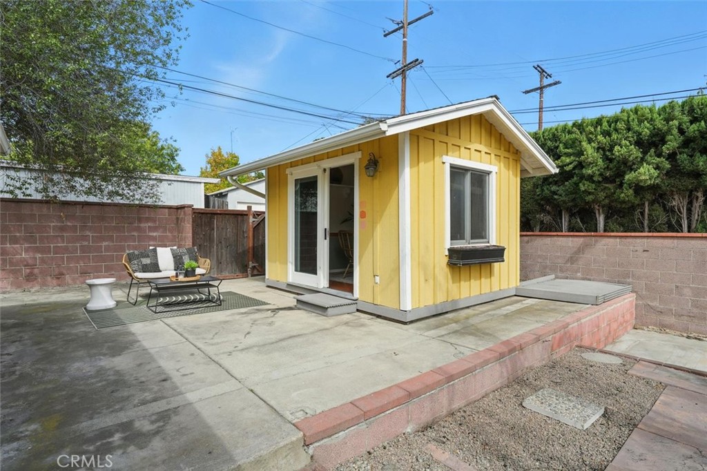 535 Panama Avenue