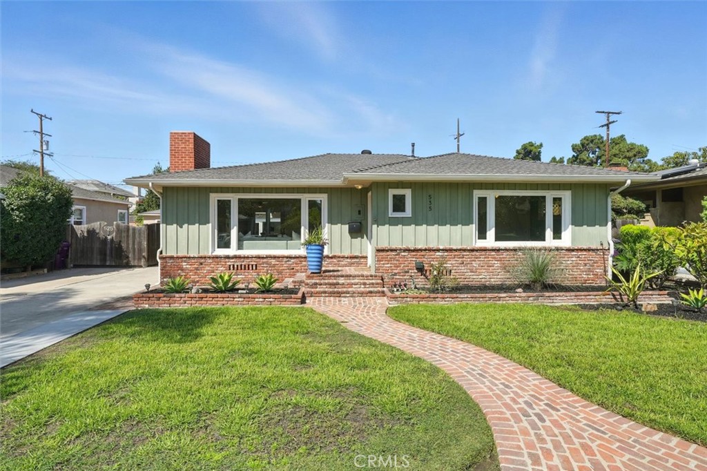535 Panama Avenue